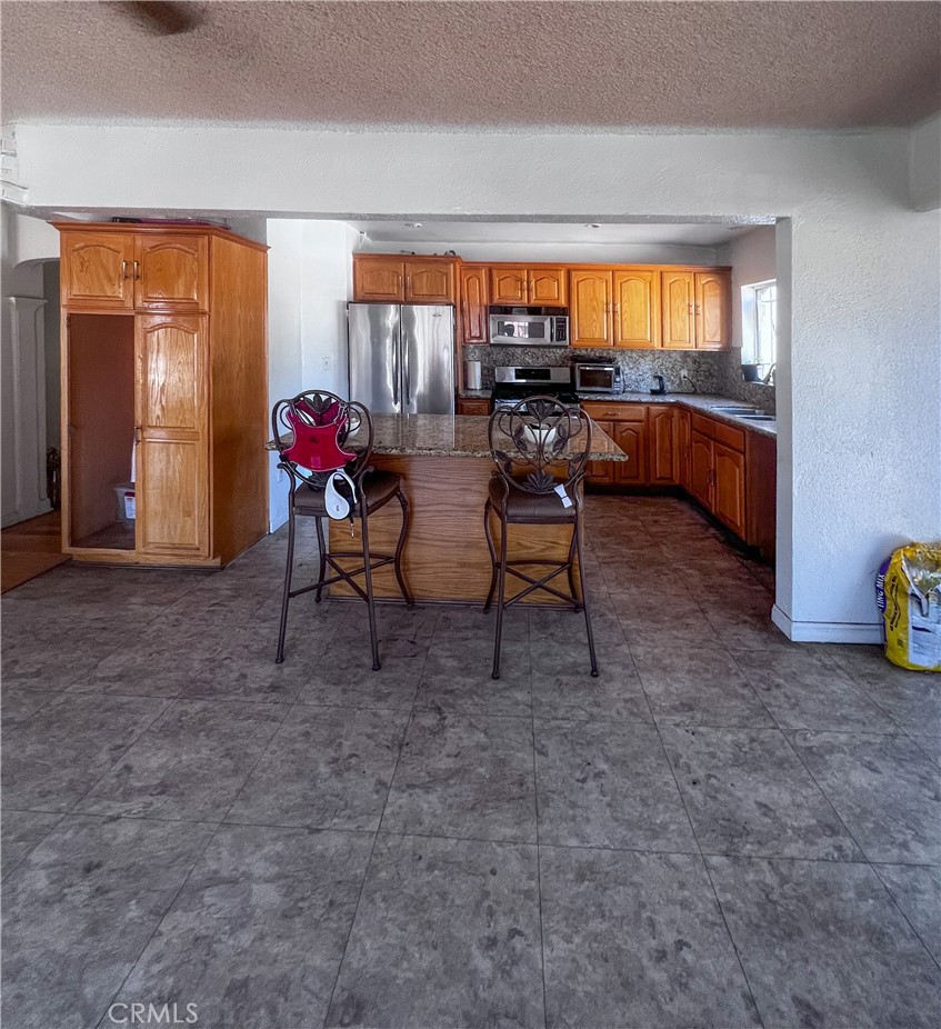 4301 Arlington Ave.