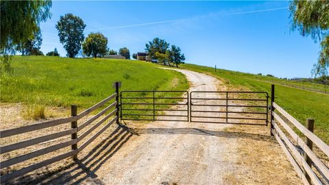 Tiny photo for 1876 Rancho Lomas Way, San Miguel, CA 93451 (MLS # NS26073940)