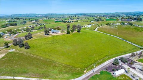 Tiny photo for 1876 Rancho Lomas Way, San Miguel, CA 93451 (MLS # NS26073940)