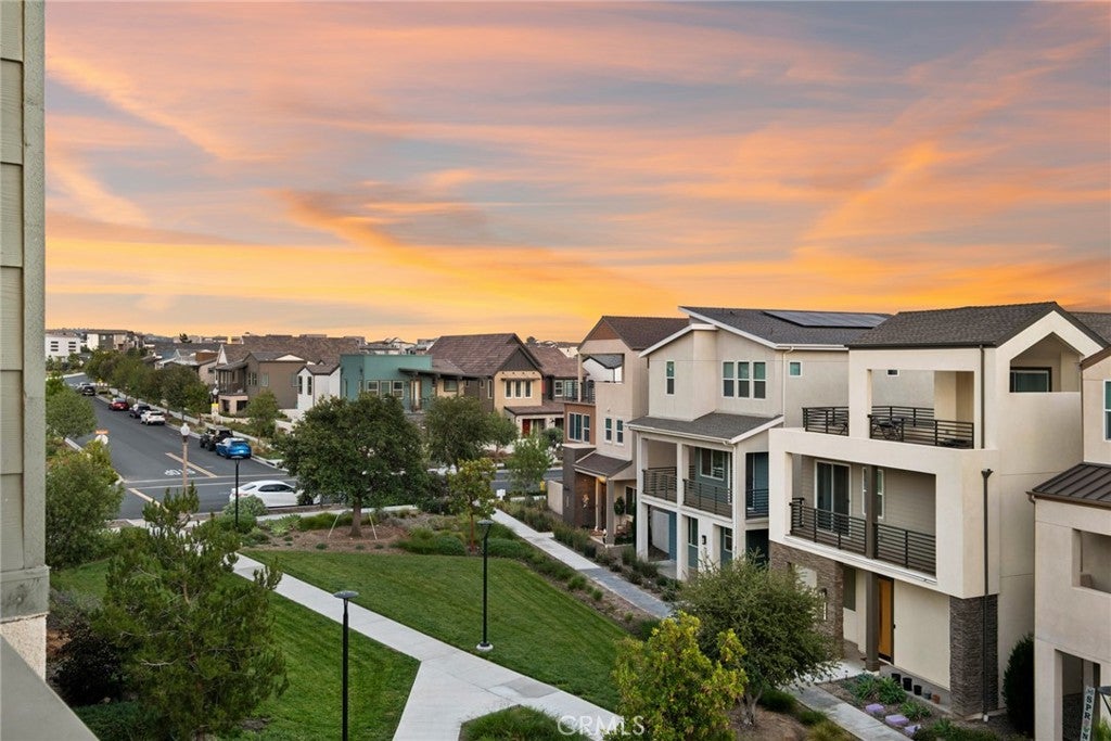 327 Baluster, Irvine CA 92618 - Photo 33