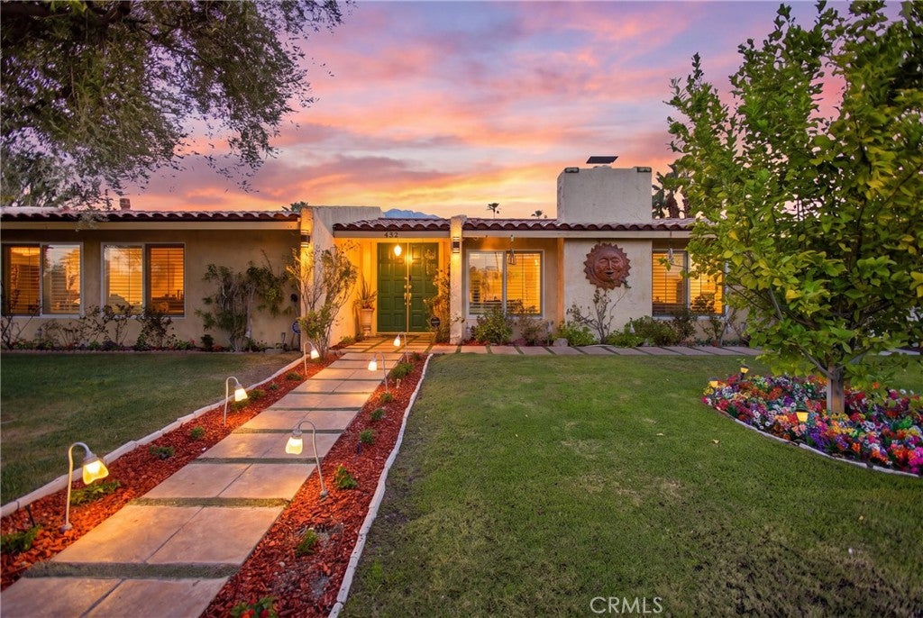 433 N Orchid Tree