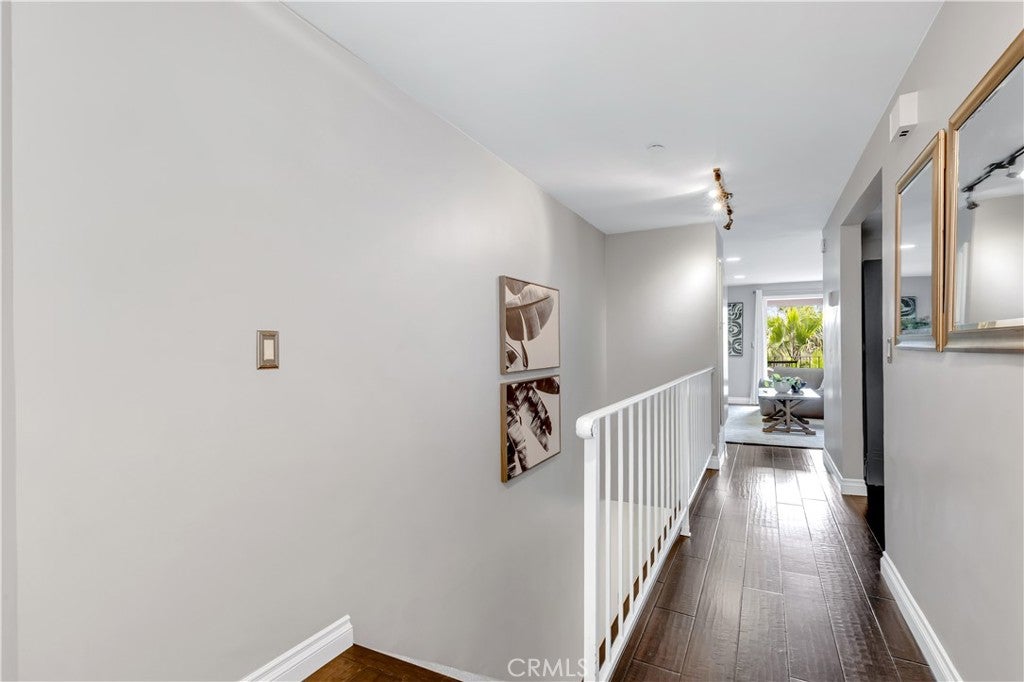 212 Avenida Montalvo E