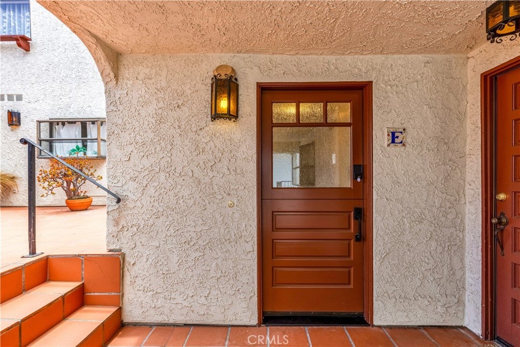 212 Avenida Montalvo E