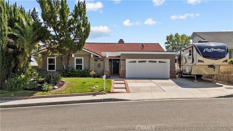 Photo of 22926 Frisca Drive, Valencia, CA 91354 (MLS # SR26104578)