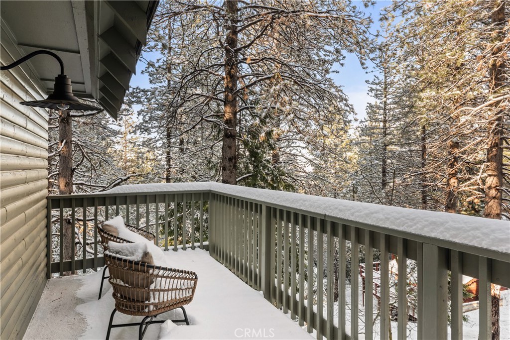 1149 Scenic Wy