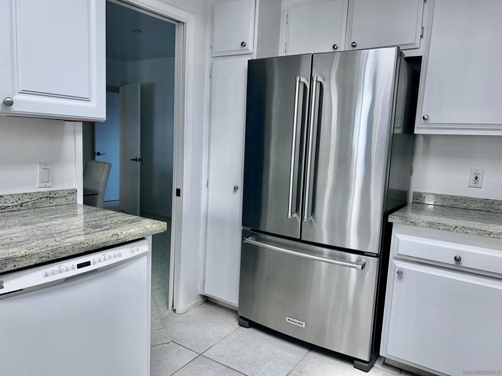 La Jolla - Residential Lease
