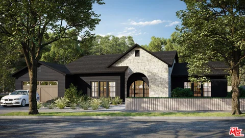 MLS: 26891137
