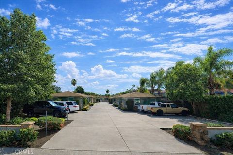 Photo of 520 W Route 66 #B, Glendora, CA 91740 (MLS # CV26036967)