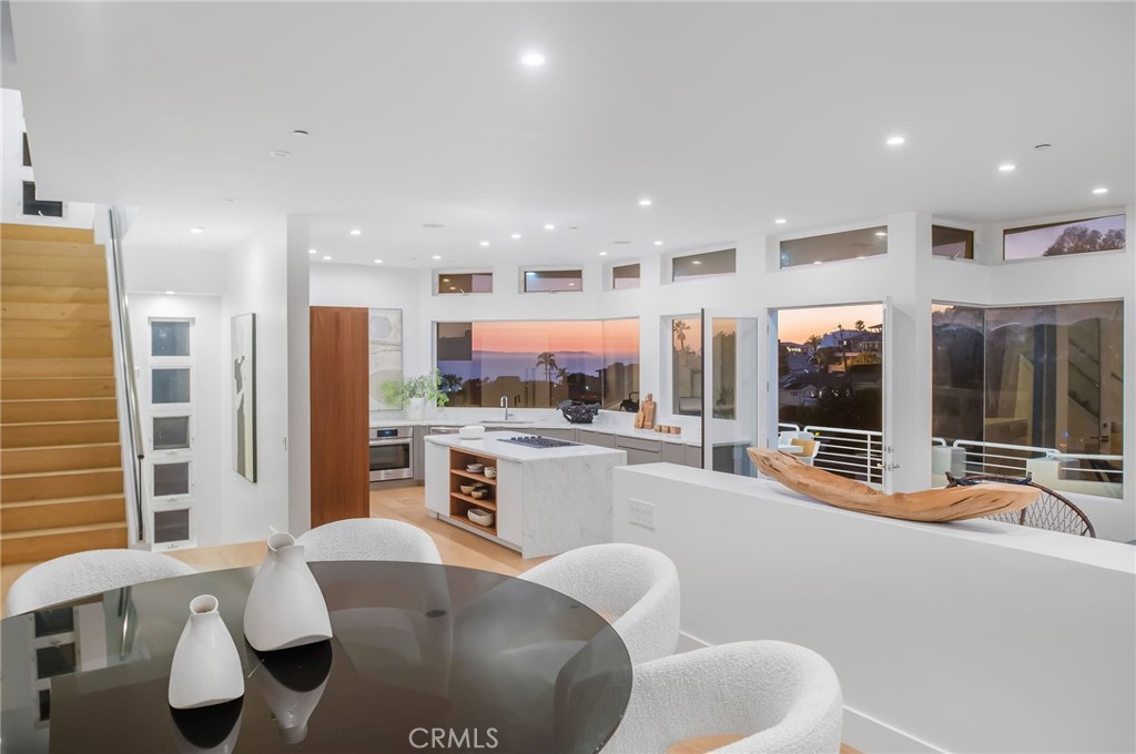 547 Temple Hills Drive