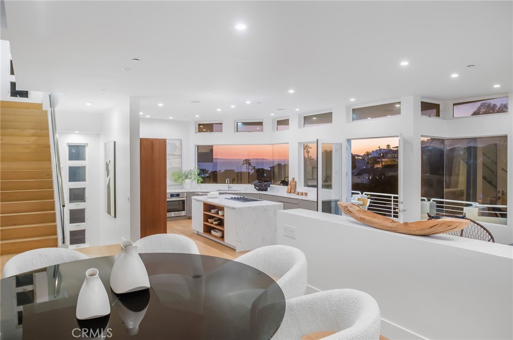 547 Temple Hills Drive