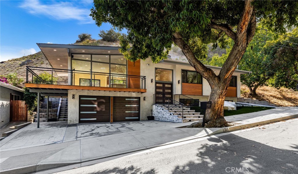 325 N Madison Avenue