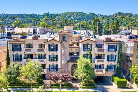 Photo of 12026 Hoffman Street #302, Studio City, CA 91604 (MLS # SR25254466)