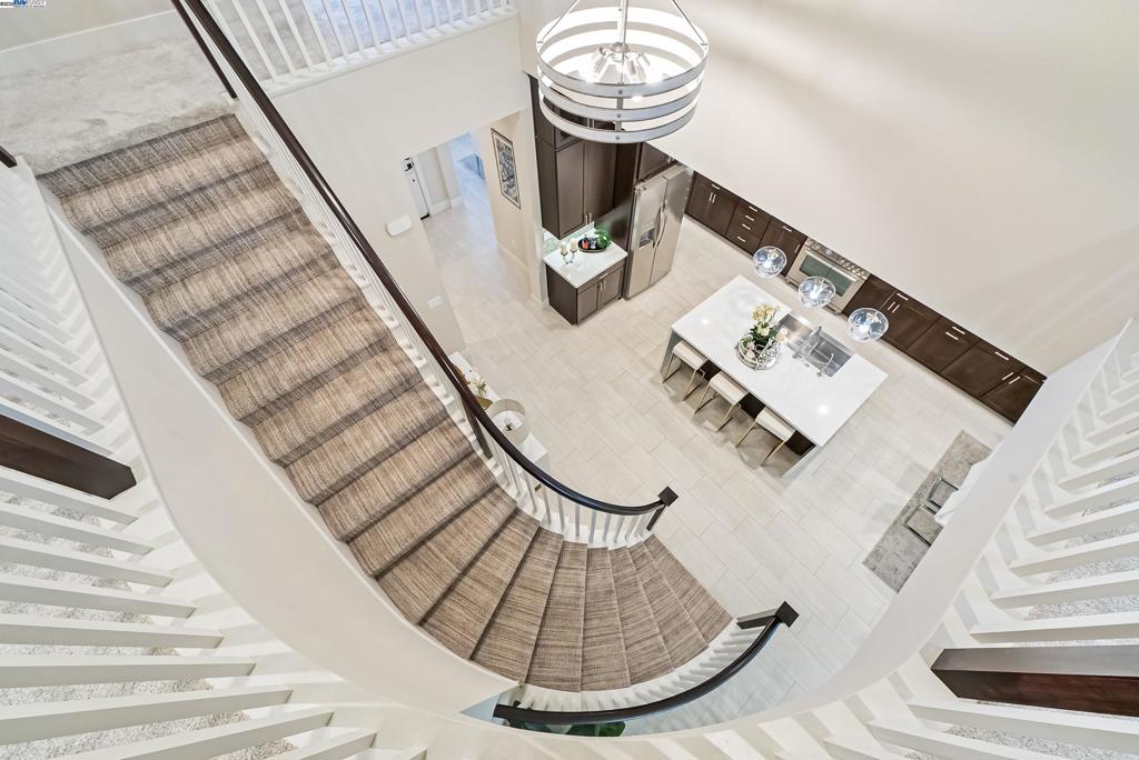 NEWARK - Residential