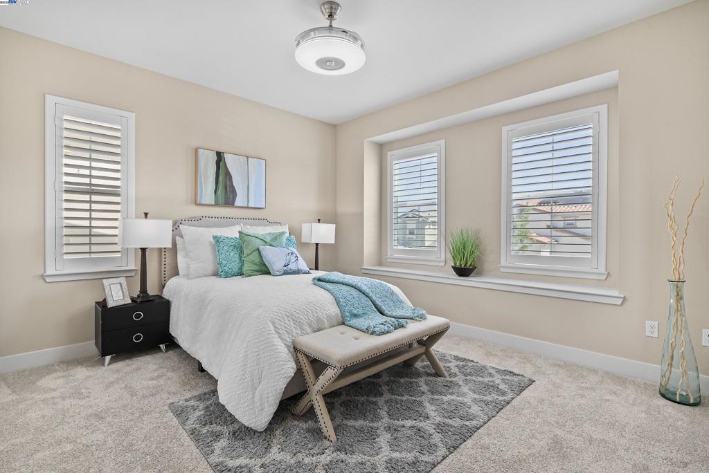 NEWARK - Residential