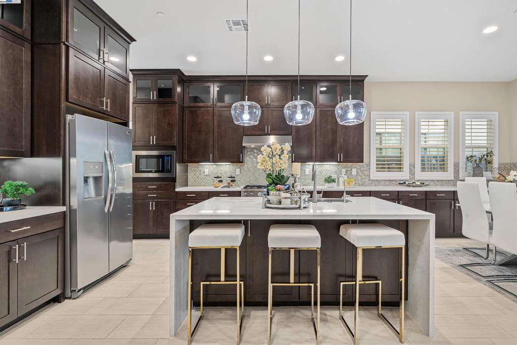 NEWARK - Residential