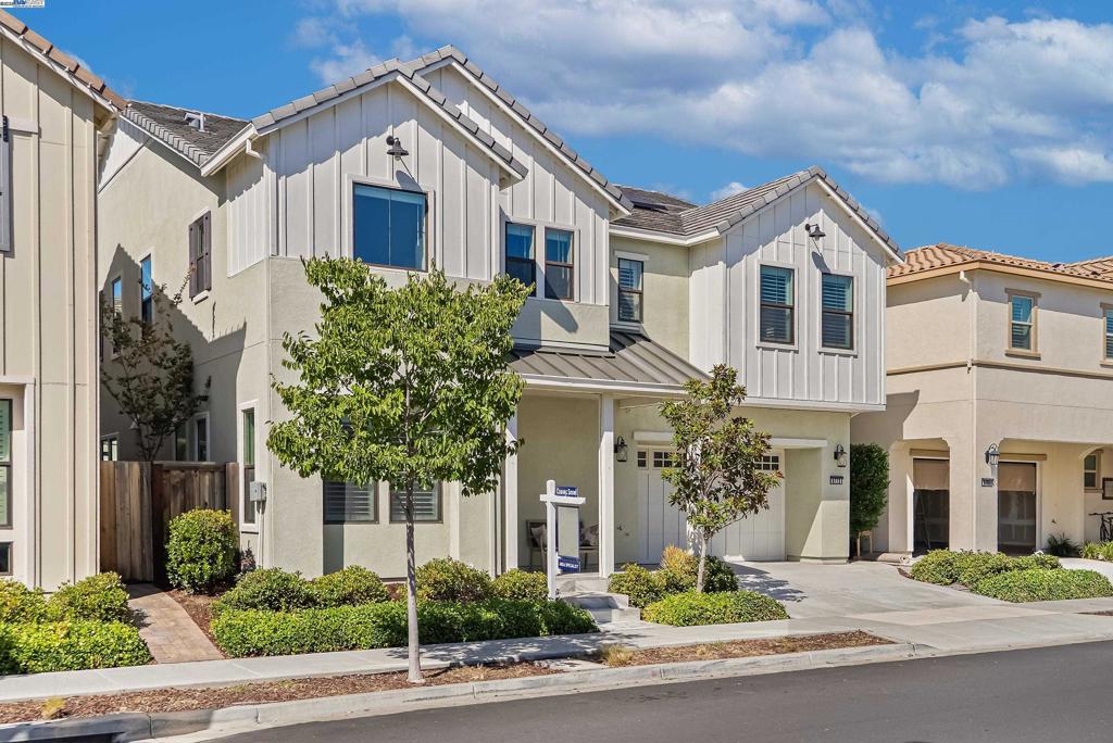 NEWARK - Residential
