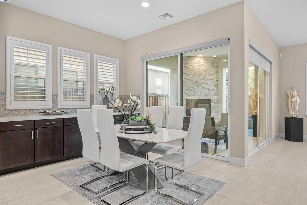 NEWARK - Residential