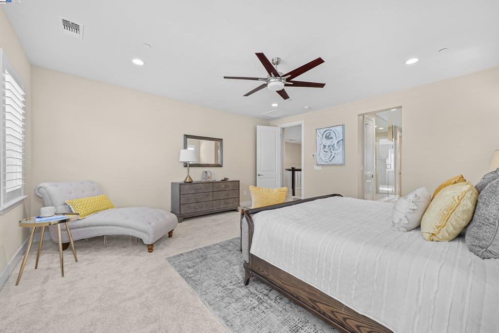 NEWARK - Residential