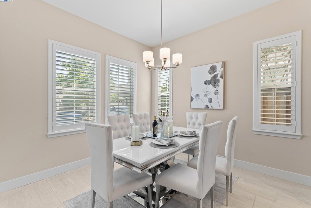 NEWARK - Residential