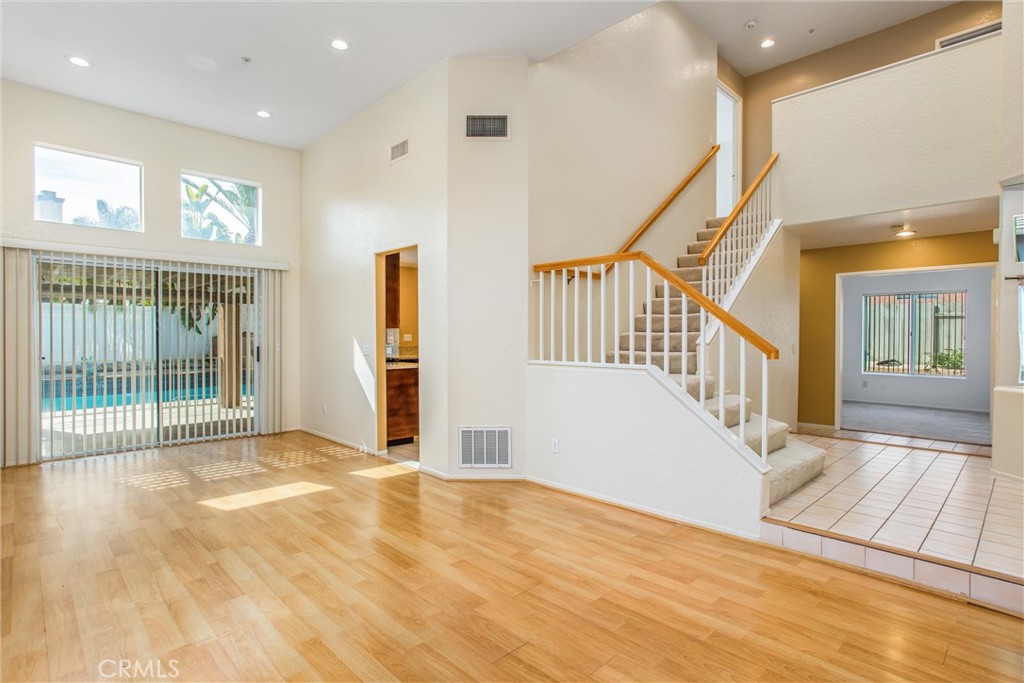 6714 Country Oaks Drive