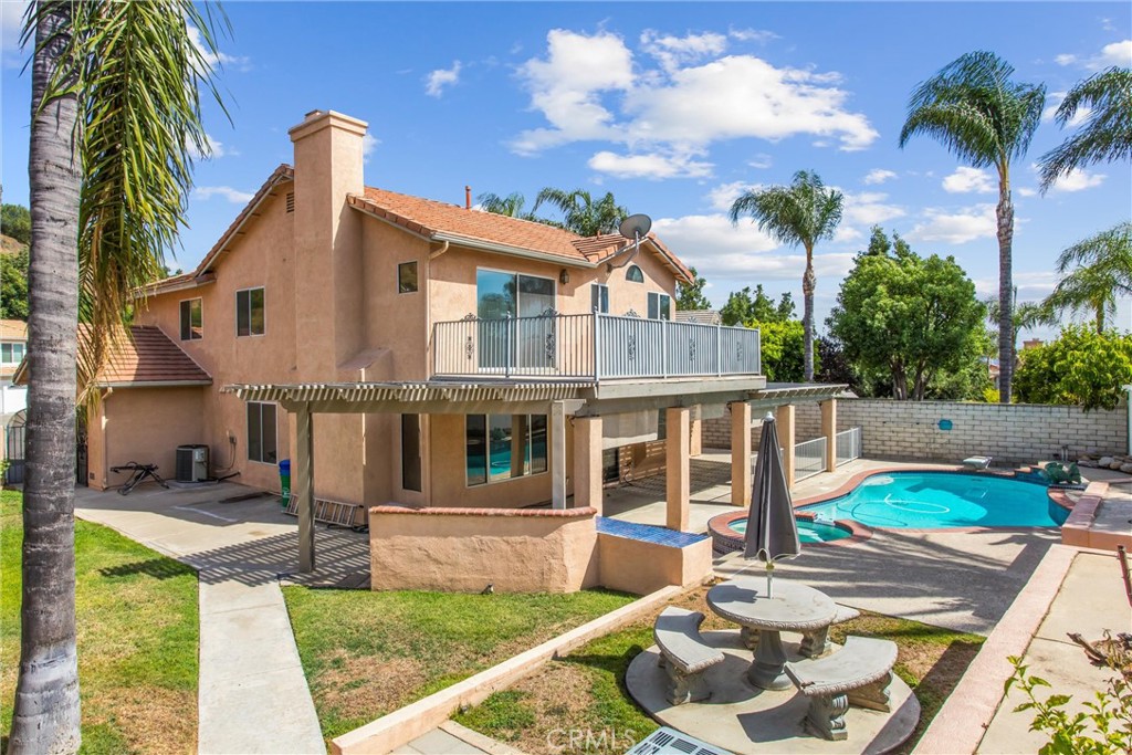 6714 Country Oaks Drive