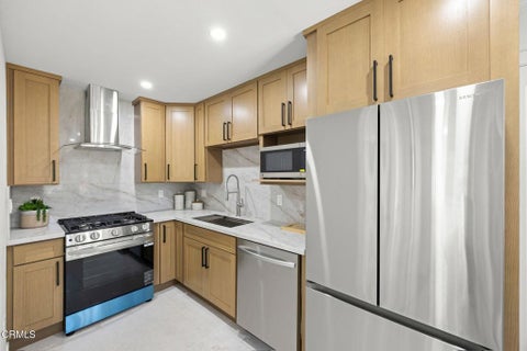 Tiny photo for 934 Sharon Lane, Ventura, CA 93001 (MLS # V1-38354)