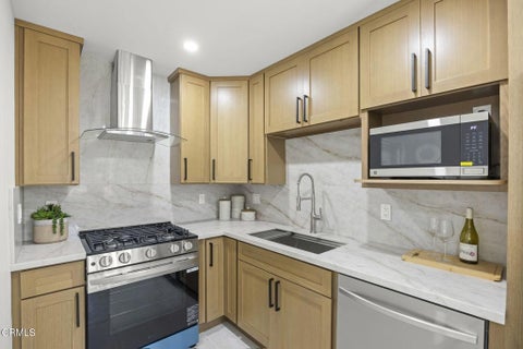 Tiny photo for 934 Sharon Lane, Ventura, CA 93001 (MLS # V1-38354)