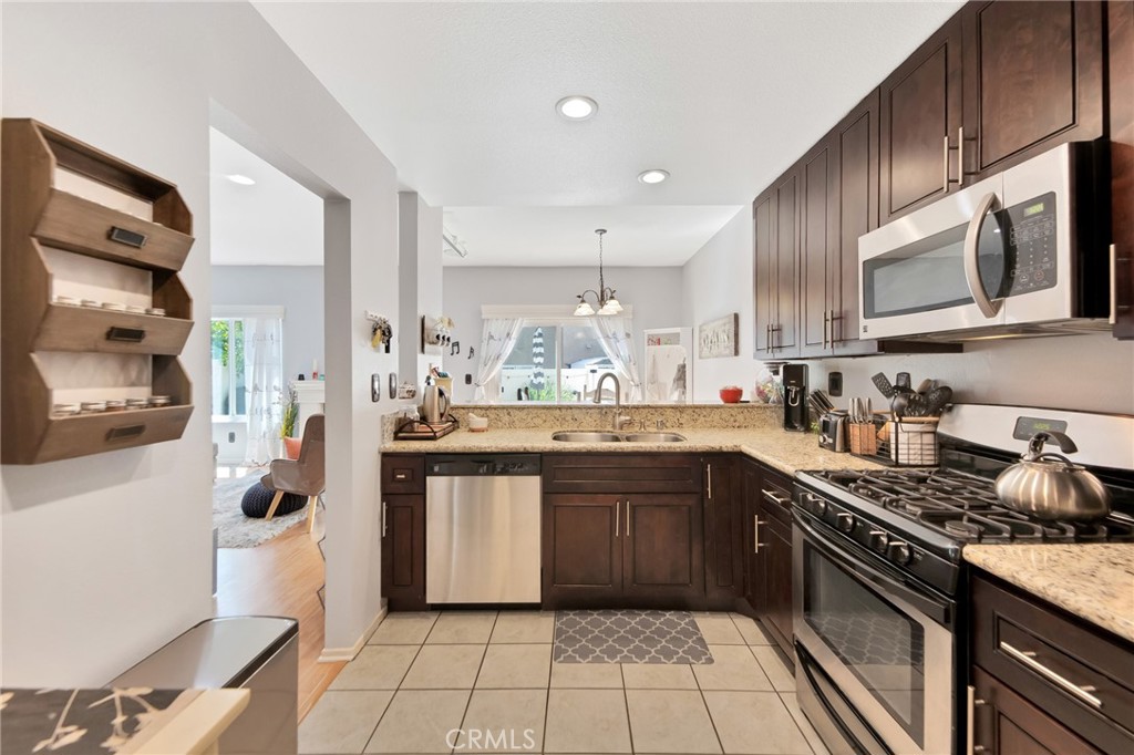 Brock Canyon Villas (BCVL) - Residential