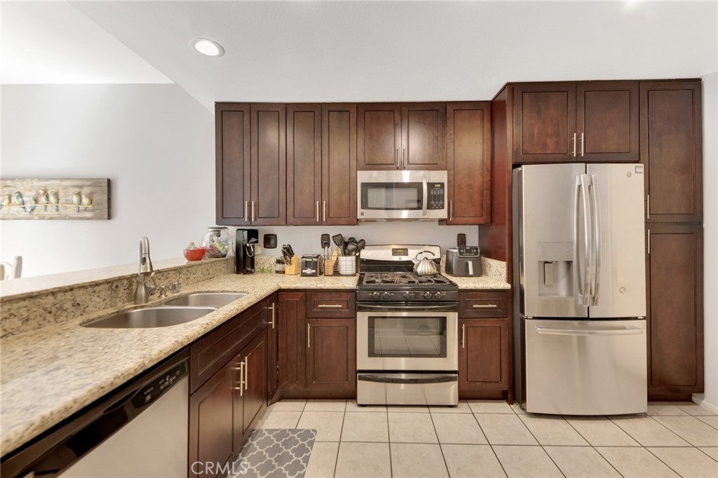 Brock Canyon Villas (BCVL) - Residential