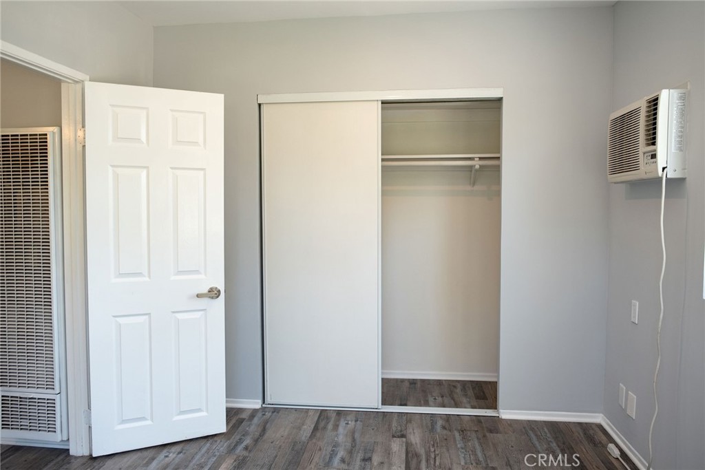 533 Sturtevant unit B b