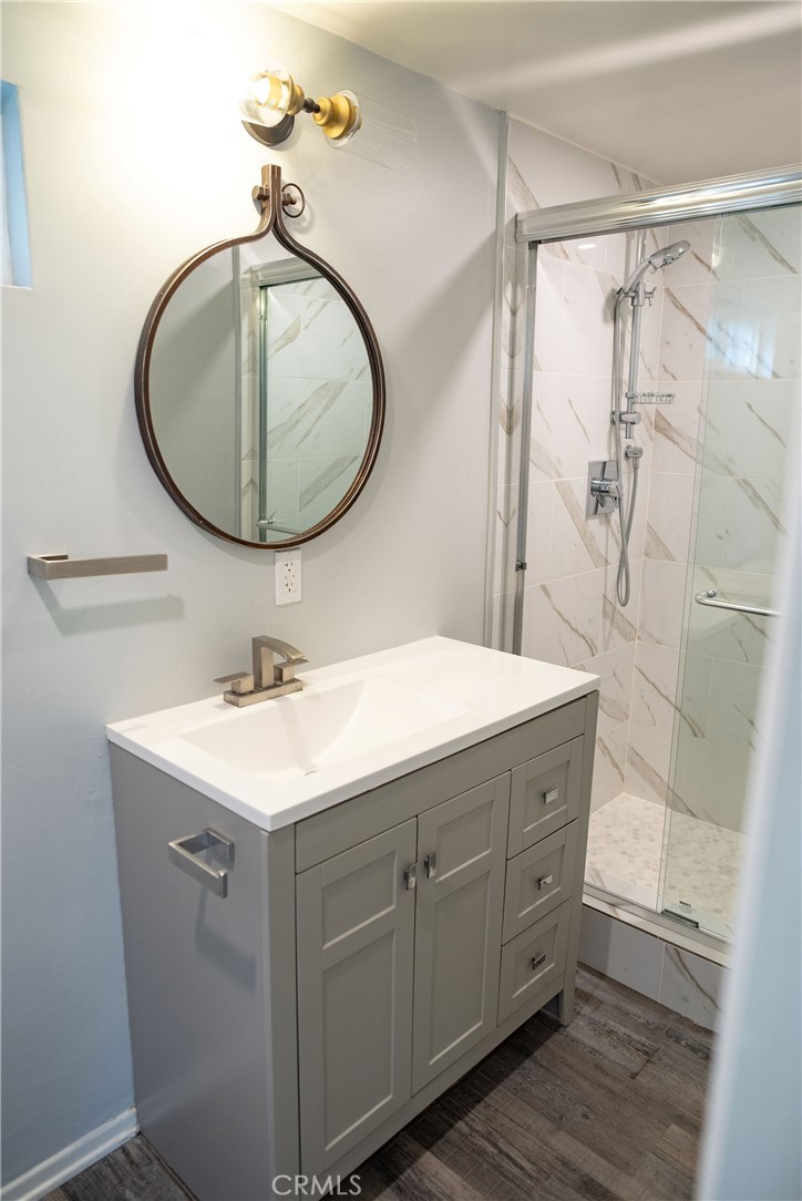 533 Sturtevant unit B b