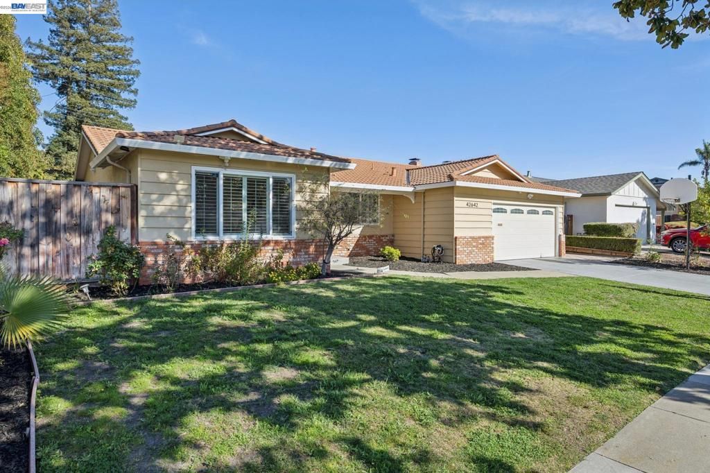 Photo of 42642 Sully St, Fremont, CA 94539 (MLS # 41127241)