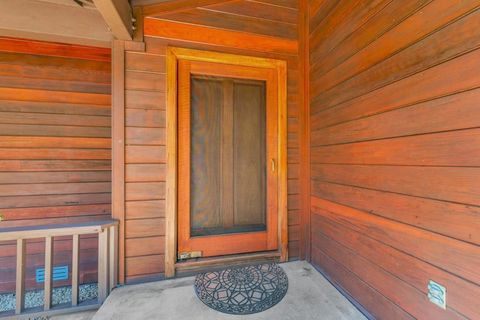 Tiny photo for 950 Oak Ridge Road, Los Gatos, CA 95033 (MLS # ML82054818)