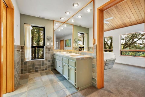 Tiny photo for 950 Oak Ridge Road, Los Gatos, CA 95033 (MLS # ML82054818)