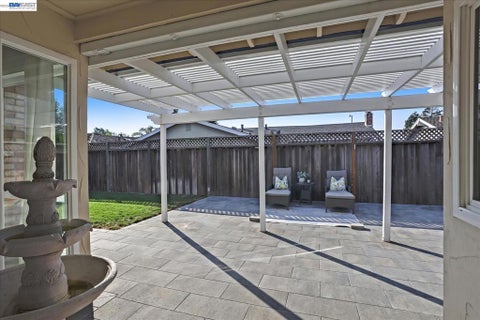 Tiny photo for 5261 Sussex Pl Pl, Newark, CA 94560 (MLS # 41146929)