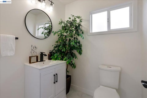 Tiny photo for 5261 Sussex Pl Pl, Newark, CA 94560 (MLS # 41146929)