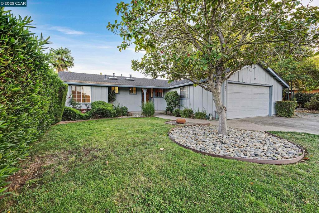 SUNSHINE ESTATES - Residential