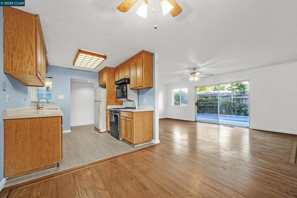 SUNSHINE ESTATES - Residential