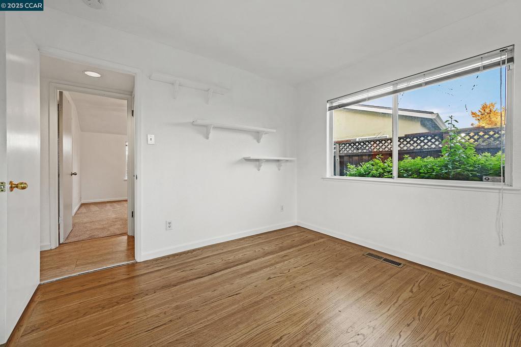 SUNSHINE ESTATES - Residential