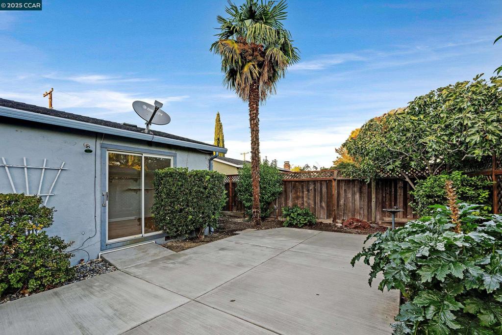 SUNSHINE ESTATES - Residential