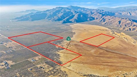 Photo of 317 Highway 18, Lucerne Valley, CA 92356 (MLS # HD26043554)