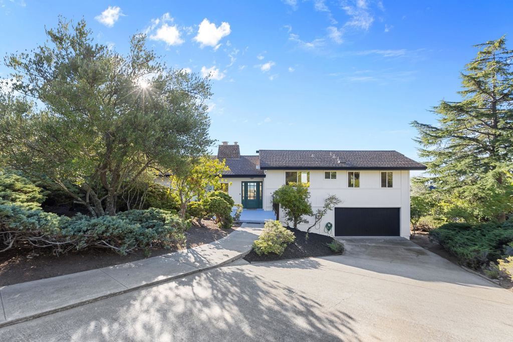 Photo of 3964 3964 PERIE LN Ln, San Jose, CA 95132 (MLS # 41121639)