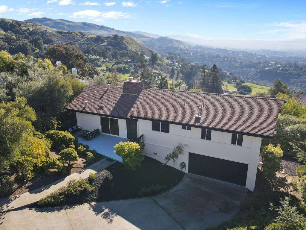 Photo of 3964 3964 PERIE LN Ln, San Jose, CA 95132 (MLS # 41121639)