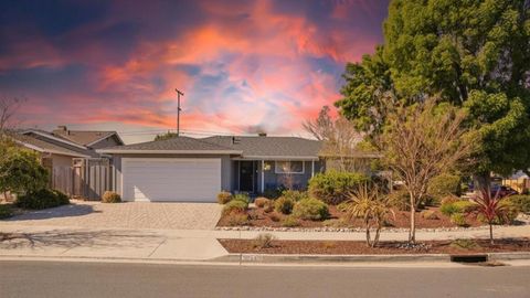 Photo of 5261 Garwood Drive, San Jose, CA 95118 (MLS # ML82041054)