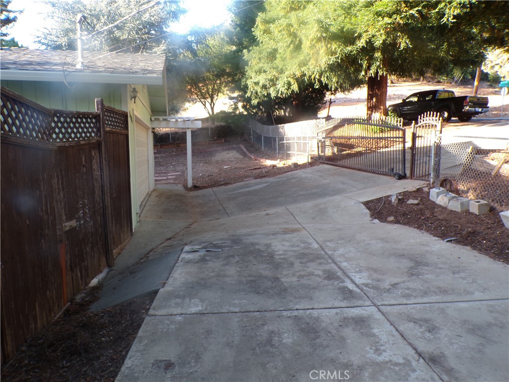 3475 Westridge