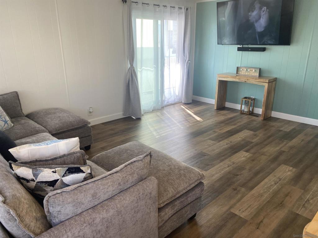 900 N Cleveland Street