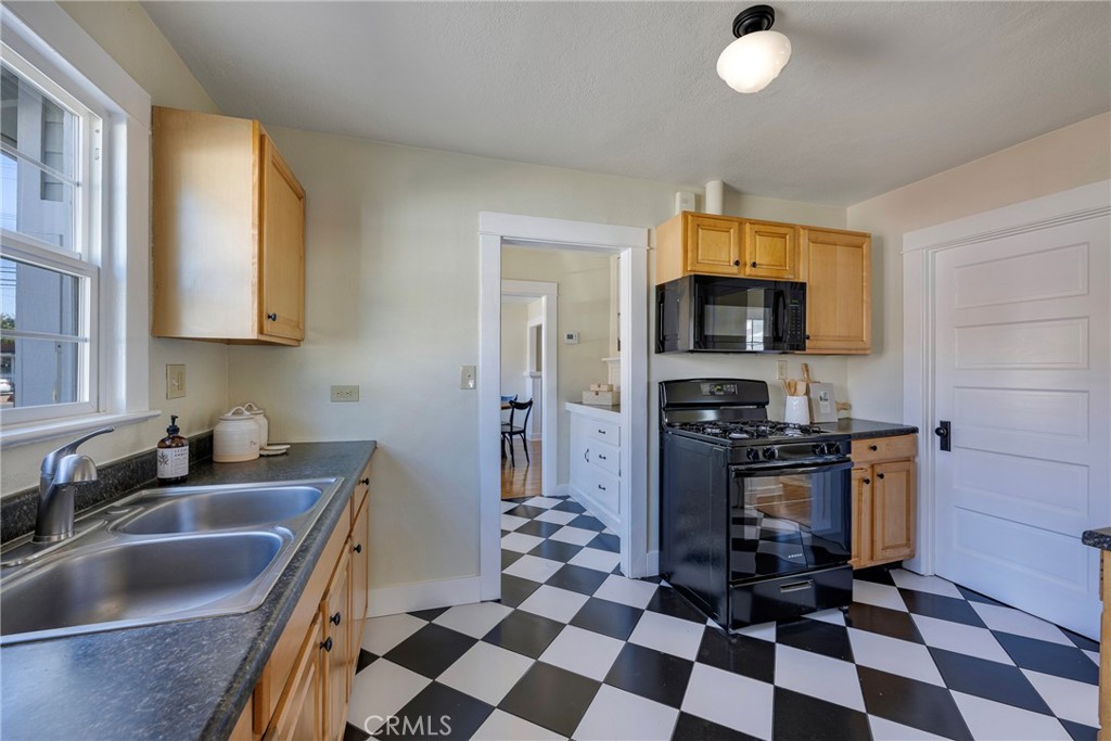 Victoria Square - Residential