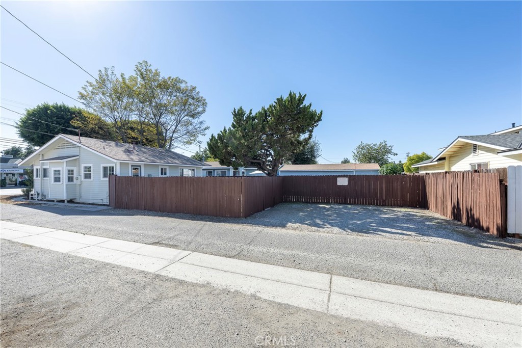 Victoria Square - Residential