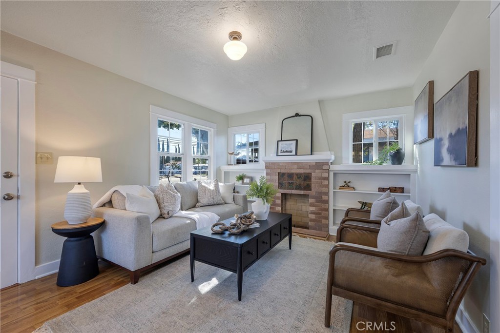 Victoria Square - Residential