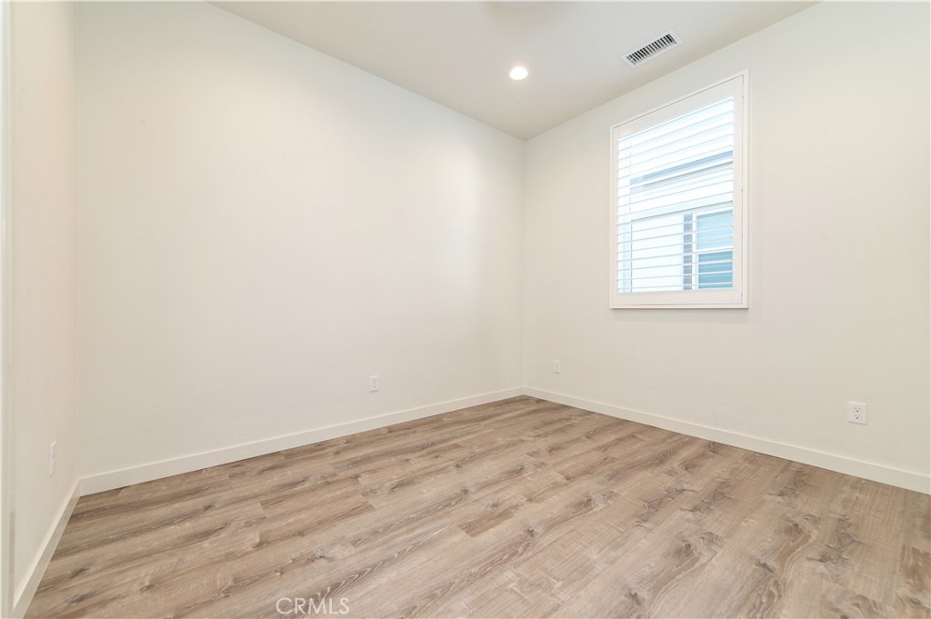 Noval Park - Residential Lease